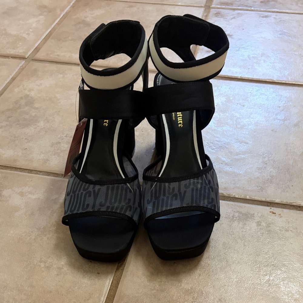 Juicy Couture Black and Cream Chunky Heel with Logo Strap